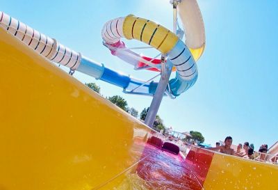 Camping avec Toboggan aquatique en Vendée