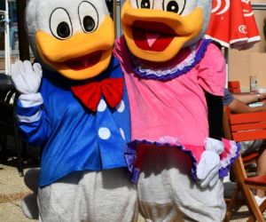 Donald et Daisy au camping le Puits Rochais